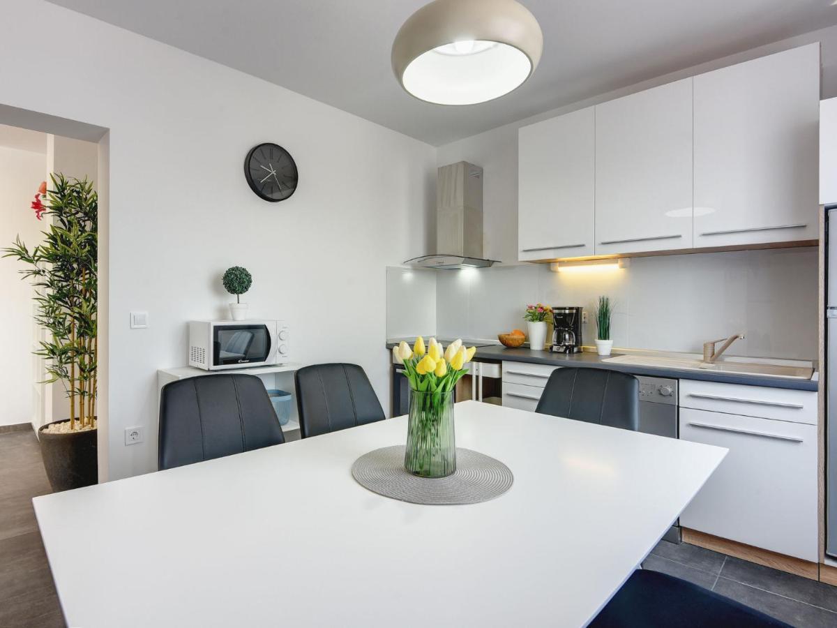 Villa Noemi By Interhome Ližnjan Eksteriør bilde